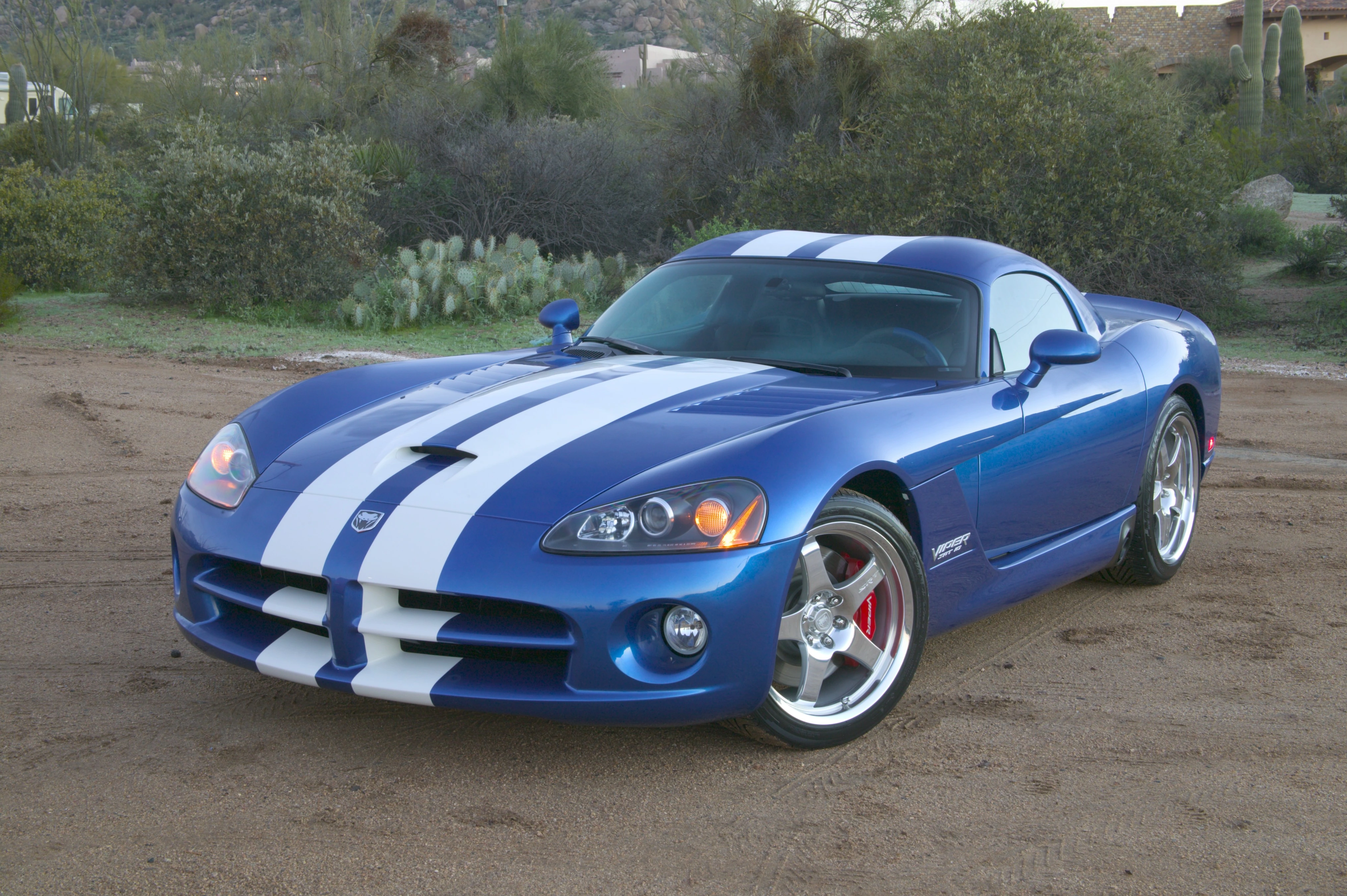 Dodge podría lanzar un sucesor del legendario Dodge Viper 